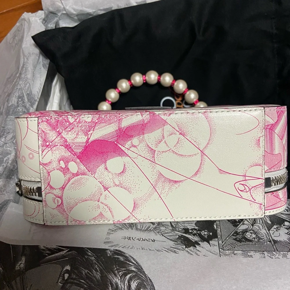 Sailor Moon x Jimmy Choo Collaboration Avenue Vanity Bag - Picture 5 of 10